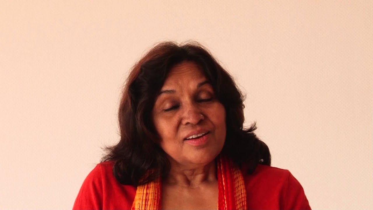 Shiva teaching a lesson to Vishnu and Brahma nalini cosmética natural