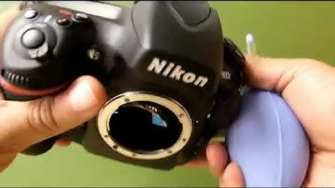 How to use a blower and FlexoDome for DSLR camera sensor cleaning