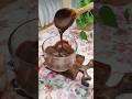 بدون خامه میتونی یه گاناش لطیف و خوشمزه سریع آماده کنی سس شکلاتی گاناش شکلات