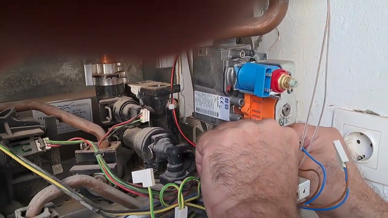 reparation chaudière saunier duval défaut F28 numéro 0699485400/ 0555434167