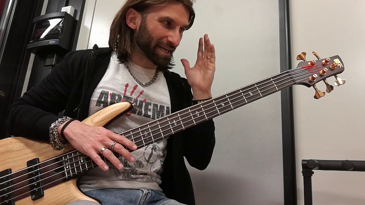 Lezione di basso -  Minorizzazione // Tecniche di improvvisazione