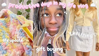 PRODUCTIVE DAYS VLOG  thrifting, gift buying, crochet update + life update! ✨