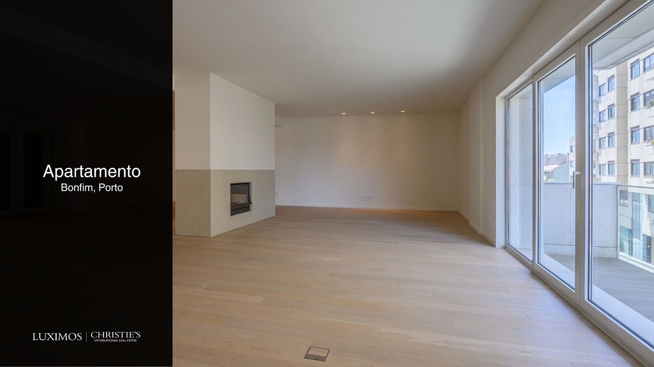 Apartamento T4 de luxo com varanda, para venda, no Porto