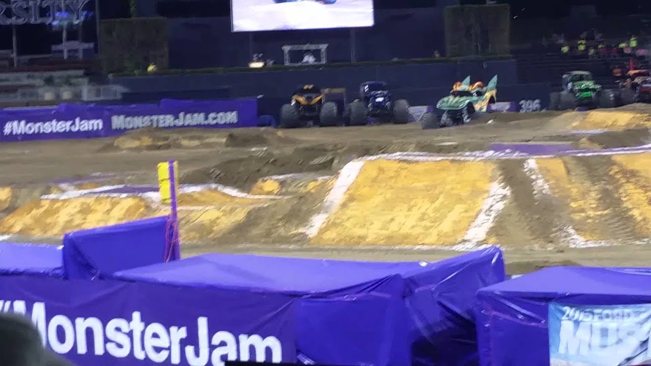 Monster Jam Petco Park - YouTube