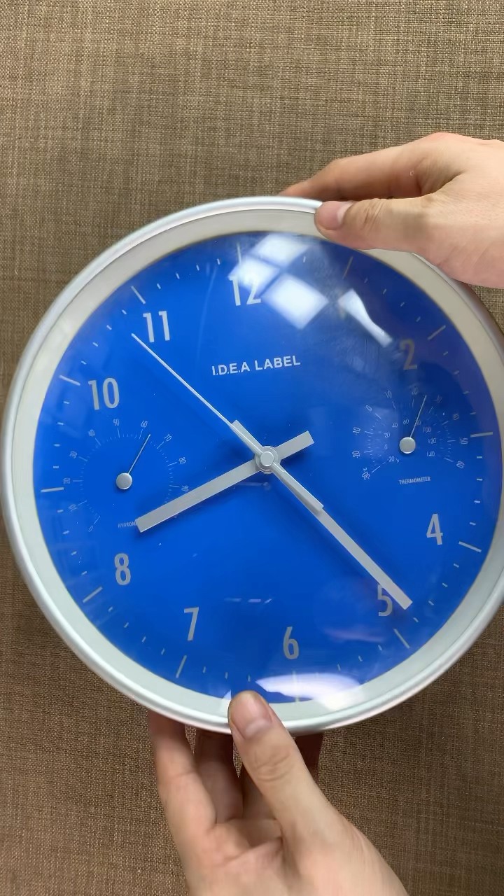Idea Label blue wall clock - YouTube