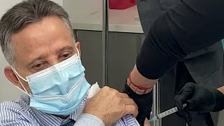 Answering COVID vaccine questions: Can I donate convalescent plasma after getting vaccinated? Wi...