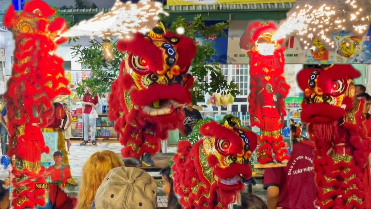 Múa Lân Mengkok Phun Lửa Cực Hay Tết 2026 / Đánh Trống Múa Lân Đường Phố / Lion Dance Barongsai