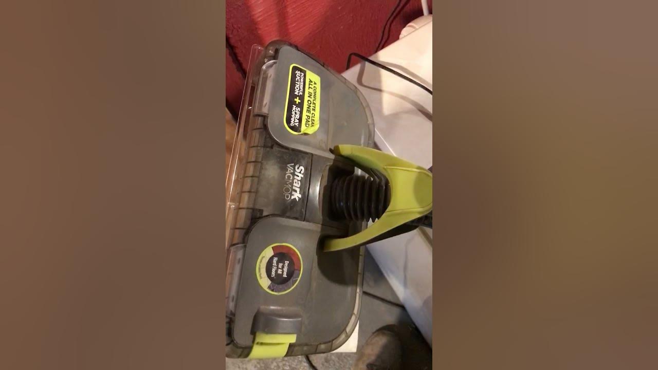 shark vac Mop wont charge....Quick fix YouTube
