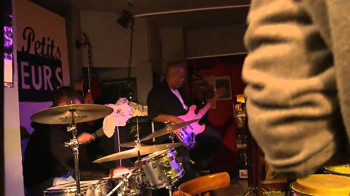 Extrait de La Jam Session Jazz Latino - Fryel au mic