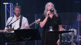 (6738) Anita Kristensen m/band: Jeg vil elske det eldgamle kors