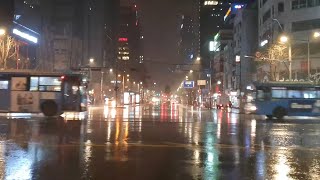 Solo Heavy Rain Walk in Lonely Night | Stress Relief ASMR Relaxing Ambience White Noise