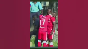SHABIKI WA SIMBA ACHEZEA KICHAPO KISA KIBU DENNIS 