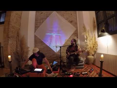 In The Real World - Alex Serra & Totidub Live Session
