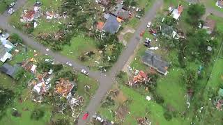 Video shows tornado damage in Sulphur, Oklahoma