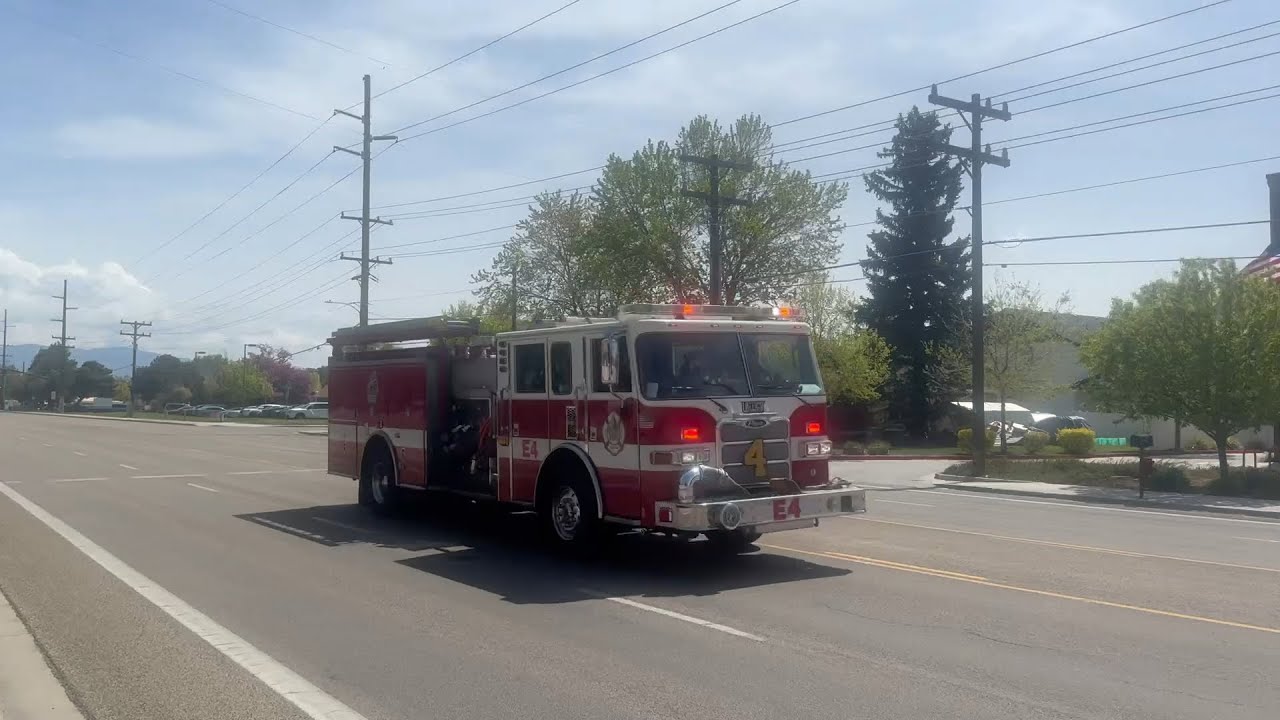 Boise Fire Department Engine 4 Responding to an MVA - YouTube