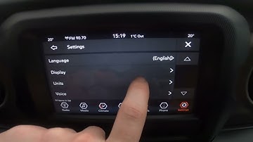 How to Turn On or Off Flash Lights With Lock Feature in Jeep Wrangler IV ( 2018 – now )