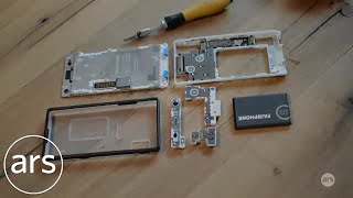 The Fairphone 2 gets disassembled and reassembled