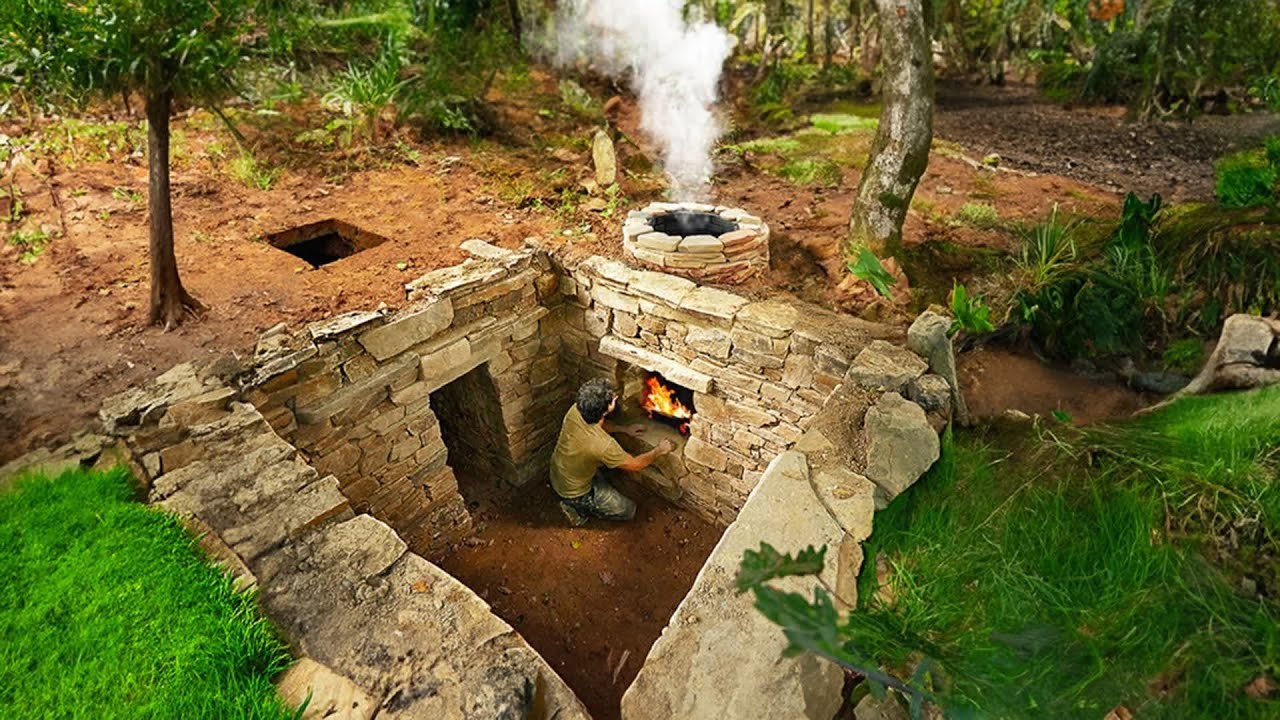 🏚️ Underground Survival Bunker Build | Secret Hideout for Safety & Adventure 🌍🔥