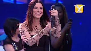 Video thumbnail of "Laura Pausini - Entre tú y mil mares - Festival de Viña del Mar 2014 HD"