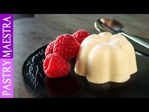 Vídeo: Creme Bávaro Com Dois Molhos De Frutas