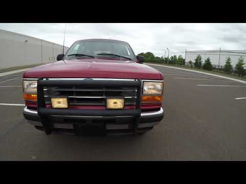 4K Review 1994 Ford Explorer XLT 4WD 24K Miles Virtual Test-Drive and Walk around