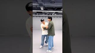 U-KNOW에게 잡힌 채 Can't stop‼️😭 #RedSun #이유진 #leeyoujin #유노윤호 #UKNOW #동방신기 #TVXQ! #東方神起 #VujaDe #뷰자데