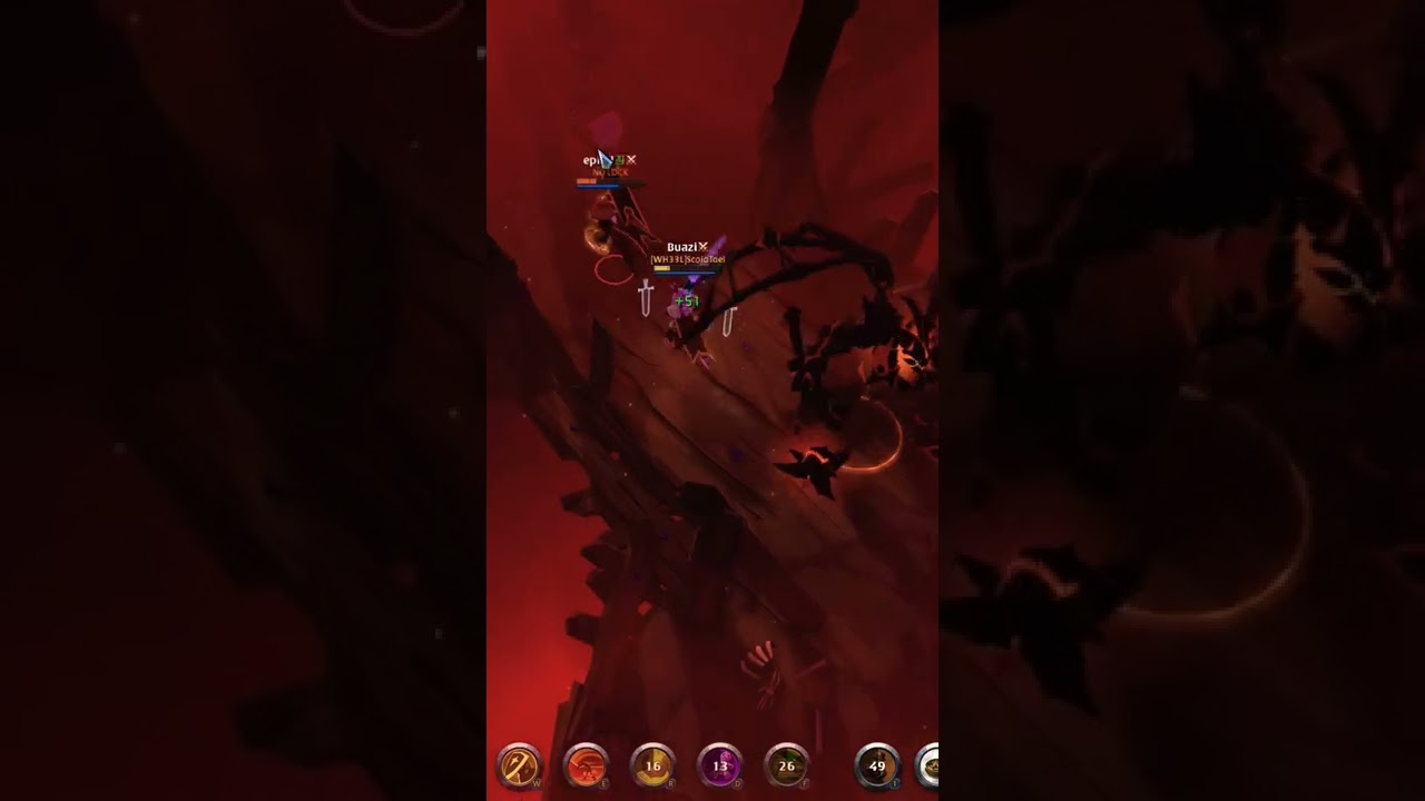 8.3 Gloves vs 8.3 Claymore  ALBION ONLINE CORRUPTED DUNGEON (SHORT TEST)