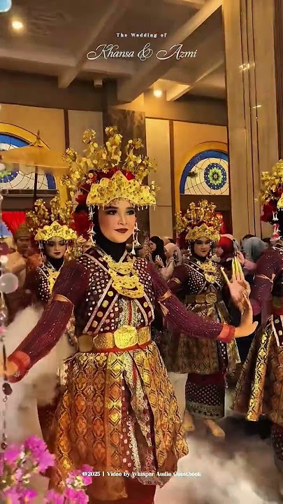 Masya Allah Gus Azmi & Ning aca semoga SAMAWA ya.. 😍 #wedding #lirboyo #gusazmi #shorts #ningsheila