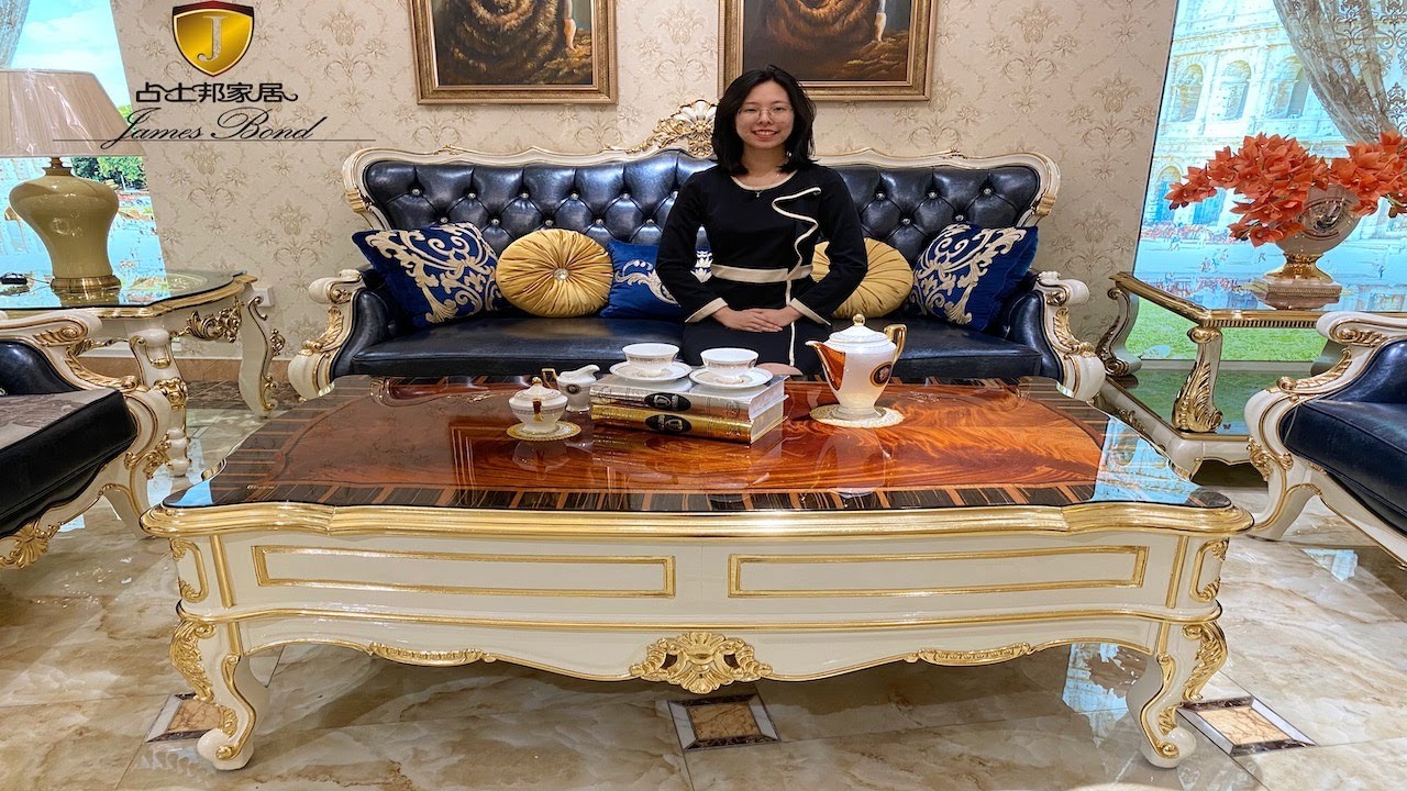 Classic Italian furniture classic coffee table