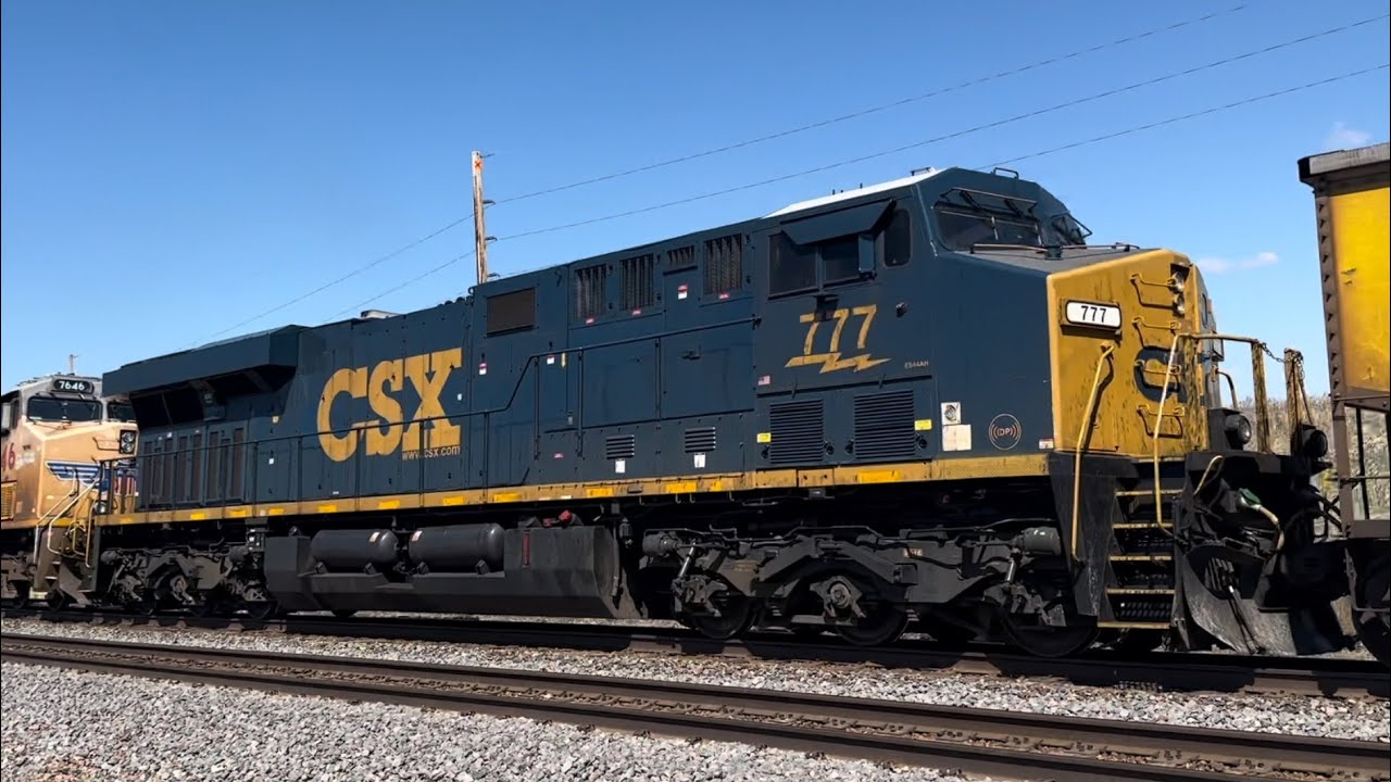 UP MCBCH 9, CNAWS9 7 & MCHCB 8 On The Clinton Subdivision | 4/9/24