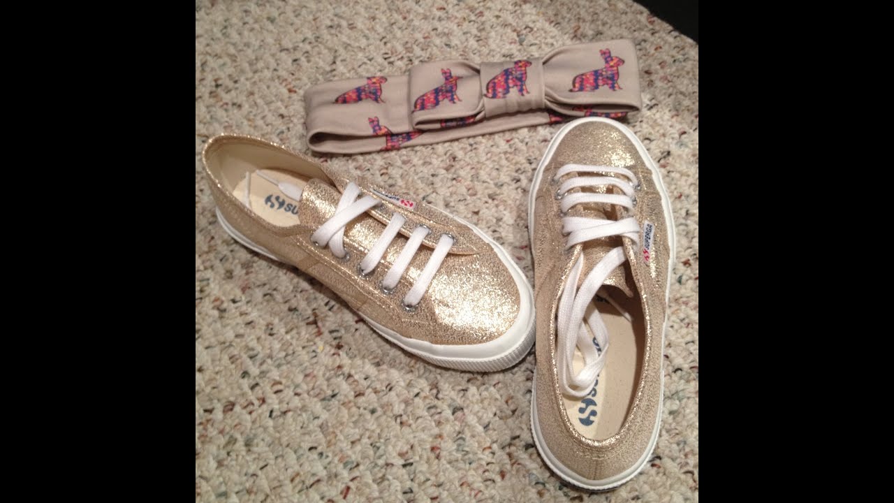 Pin by ✿⊱ Cindy J Kelly ✿⊱ on Go for the ⒼⓄⓁⒹ! | Metallic sneakers, Sneakers,  Gold sneakers