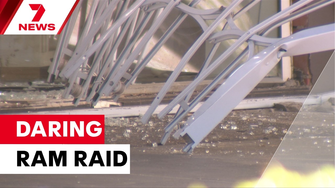 Almost $1 million worth of luxury items stolen in Double Bay ram raid ...