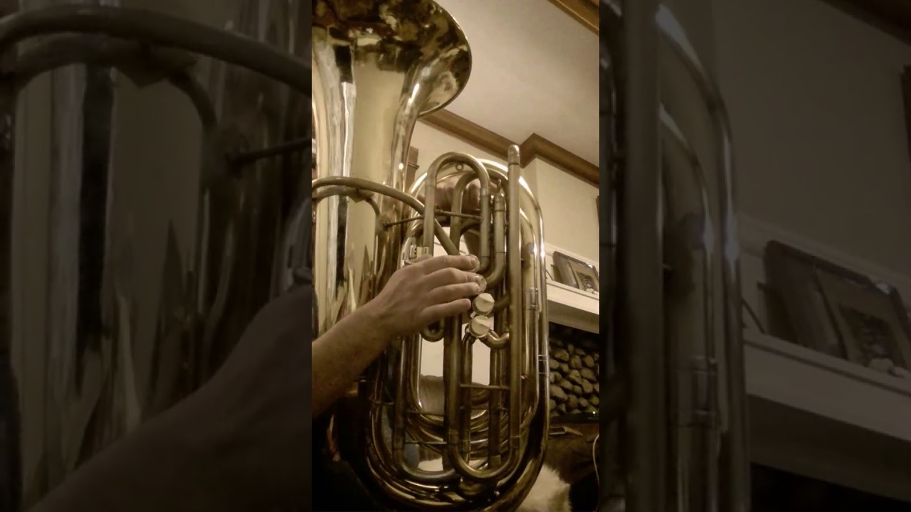 YouTubeでNirschl/King BBb tubaを視聴 YouTubeでNirschl/King BBb tubaを視聴