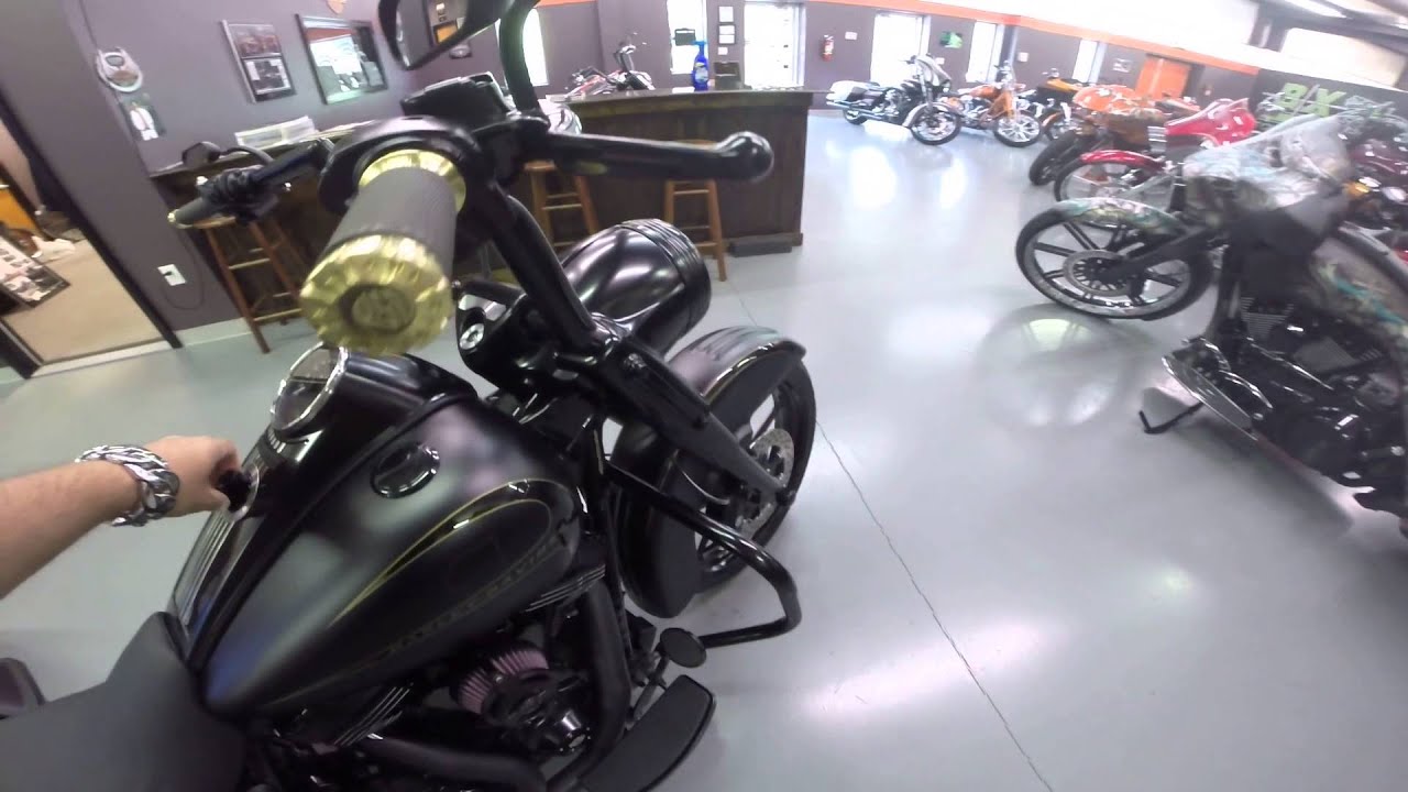 HARLEY DAVIDSON ROAD KING CUSTOM BUILT BY THE BIKE EXCHANGE FOR SALE