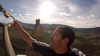 De Fil En Aiguilles Main Trailer