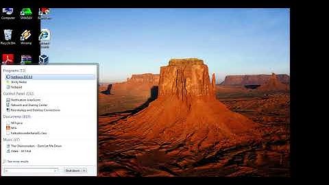 Contoh program Queue dan LinkedList pada netbeans