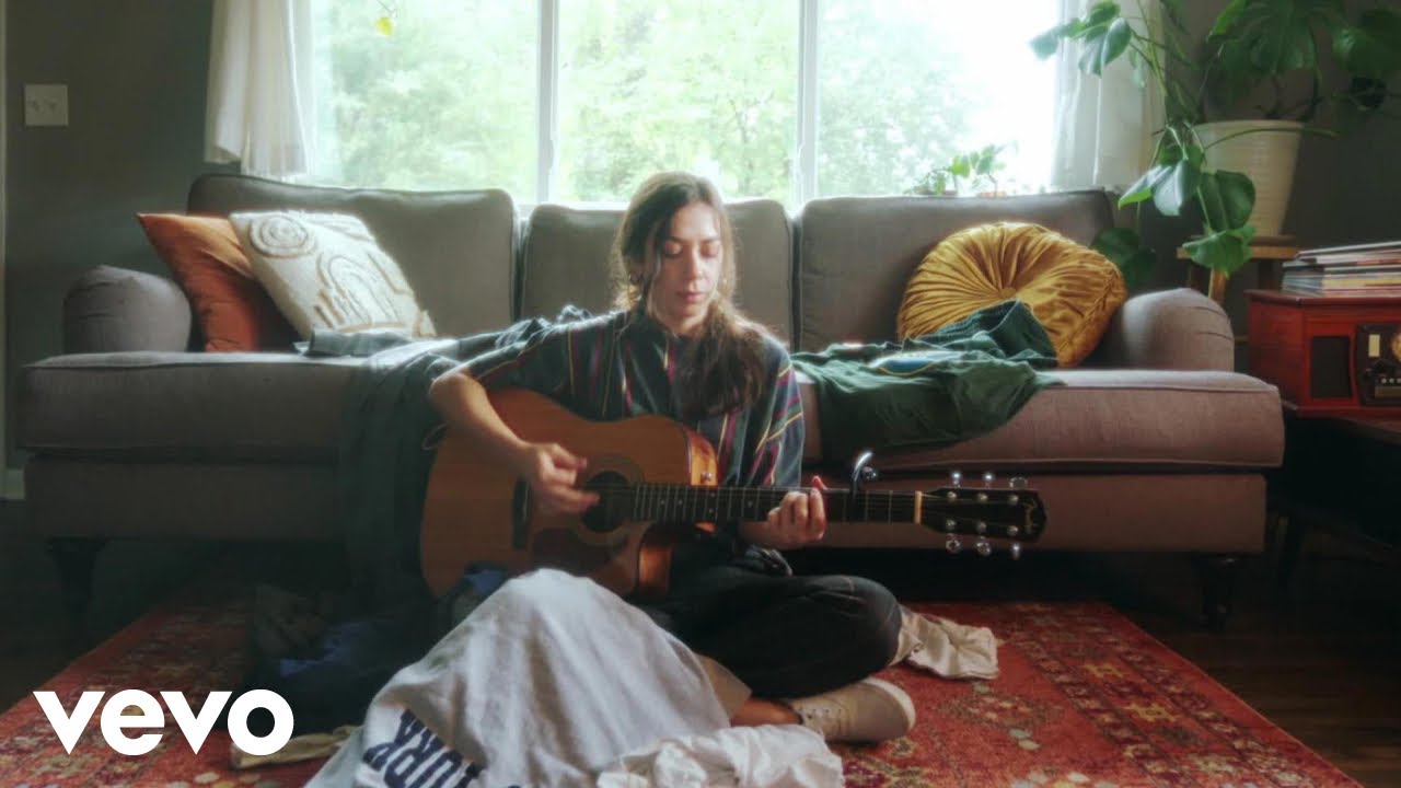 Danielle Durack - Shirt Song