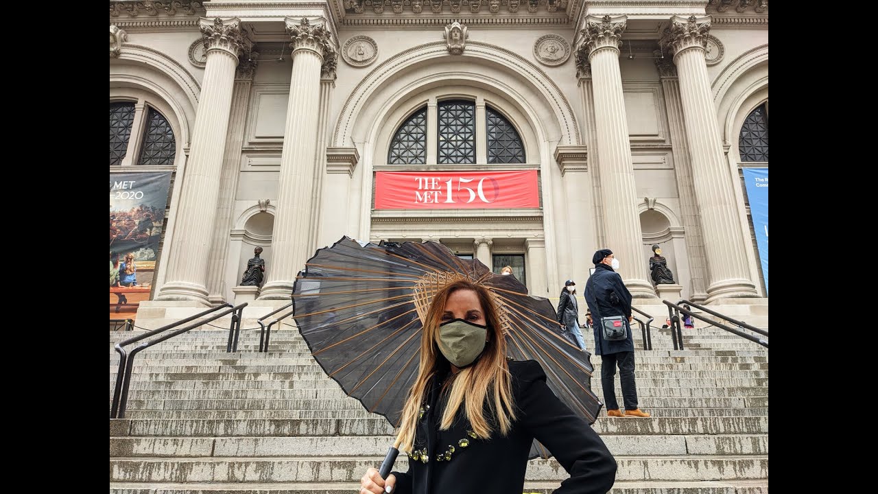 "From Isolation to Inspiration: Carole Feuerman's  Journey in the Covid Lockdown"