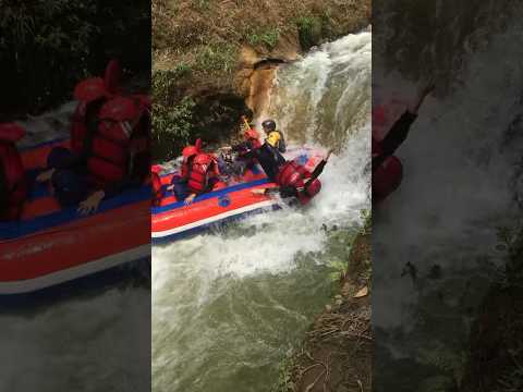 Video: Yang Harus Diwaspadai Saat Arung Jeram