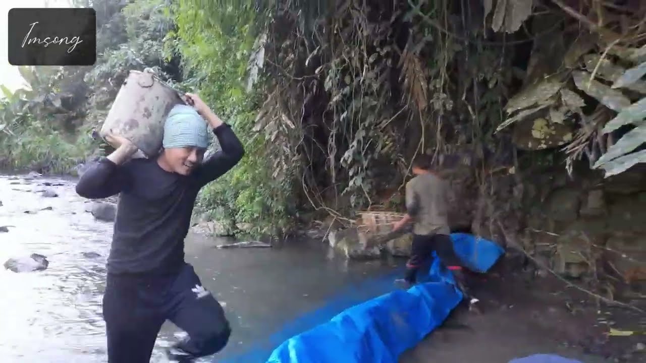 Традиционный способ рыбалки в деревне Чунгтиа