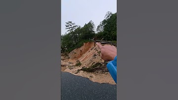 Đèo Mimosa ở Lâm Đồng đứt gãy làm đôi | Discover Mekong #shorts #discovermekong #dalat #lamdong