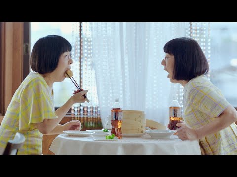 阿佐ヶ谷姉妹が「ラムのラブソング」を中国語で可愛く歌唱／サントリー烏龍茶 CM＋メイキング＋インタビュー