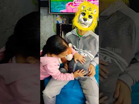 بطن طاطا هيفرقع من الاكل الحقوونى      طرائف  عمر ماتريكس