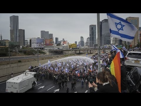 رفضًا لمقترحات حكومة نتنياهو.. مظاهرات في إسرائيل تحت شعار "يوم شلّ الحركة"