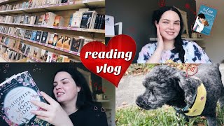 becoming a romance girly in time for valentines day 💘 weekly reading vlog