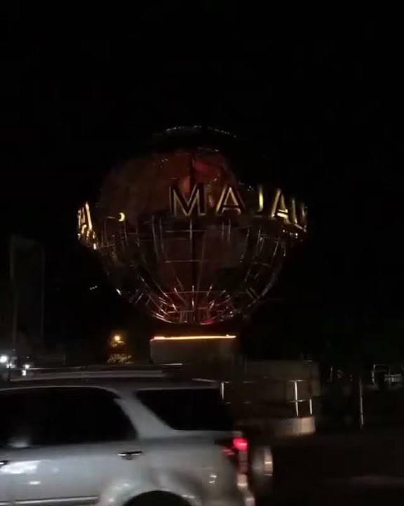 Bunderan munjul majalengka malam hari
