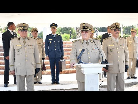 الفريق قايد صالح ينصب اللواء علي سيدان قائدا للناحية العسكرية الأولى خلفا للواء حبيب شنتوف