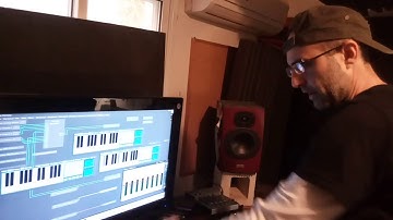 Pure Chords Android Keyboard and Controller - 10 Pure Chords with Scope Companion Server Device