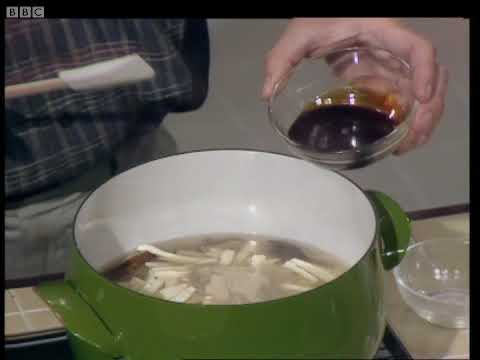 hot-and-sour-soup---ken-hom's-chinese-cookery---bbc