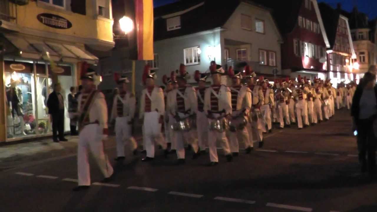 Landestreffen Zell am Harmersbach - Aufmarsch zum Zapfenstreich 2012